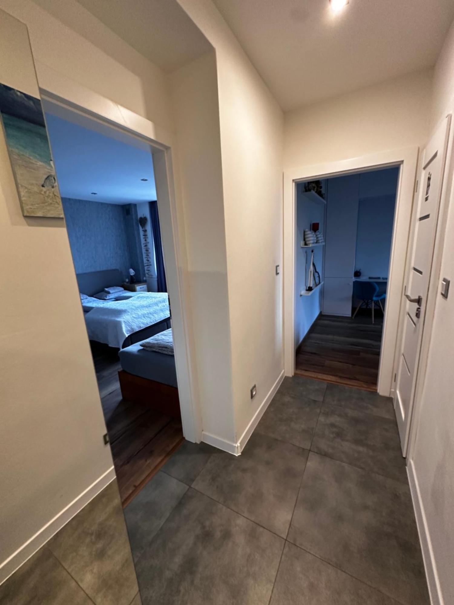 We Apartment - Close To The Center & City View, Self Check-In 24H Banská Bystrica Extérieur photo